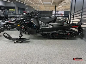 2024 Ski-Doo MXZ X-RS 137 850 E-TEC ES w/ Smart-Shox Ice Ripper - Picture 1 of 6