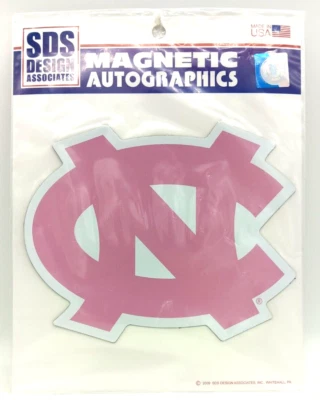 NCAA North Carolina Tar Heels Rosa NC Imán de Vinilo 8" por 6.5" por SDS Design Foto 1 de 4