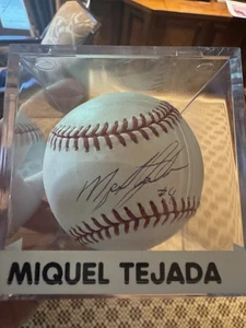 Miguel Tejada signierter offizieller MLB Baseball - KEIN COA 100 % authentisch garantiert  - Bild 1 von 3