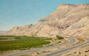 Cartolina - Mt. Garfield, Book Cliffs, Highway Interstate 70, Colorado 2969 - Foto 1 di 2