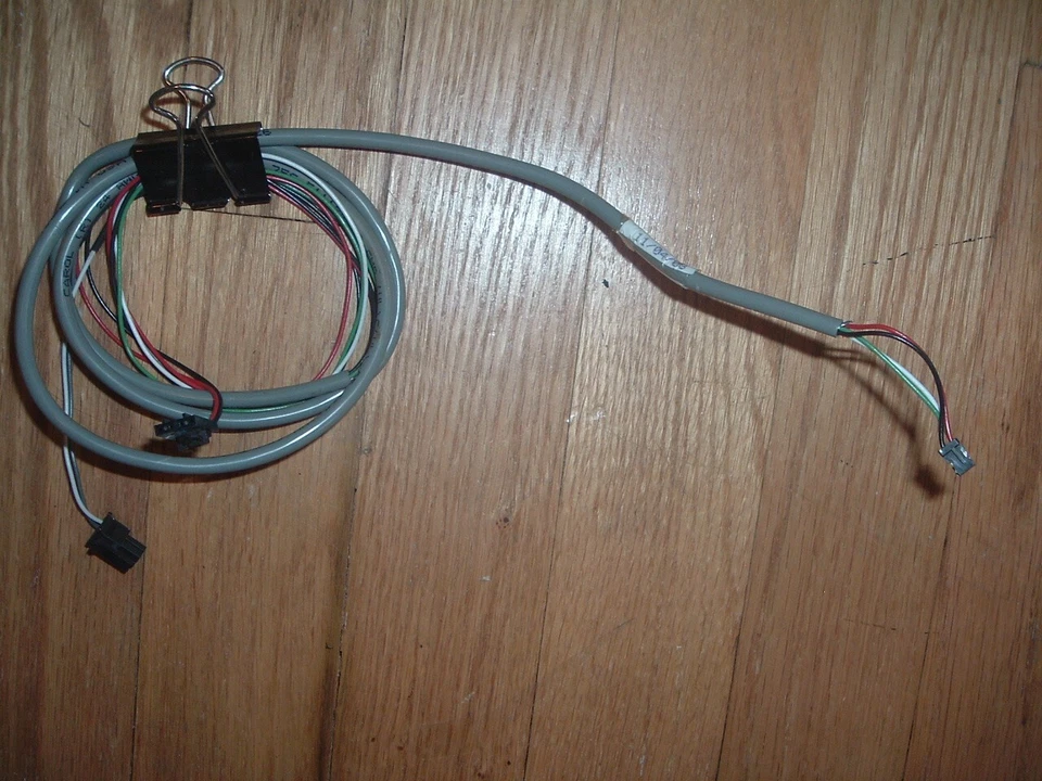 Star Trac E-TRe EST 9-9021 Treadmill Centar Control Hand Cable Wire 715-3817 - Image 1 of 1