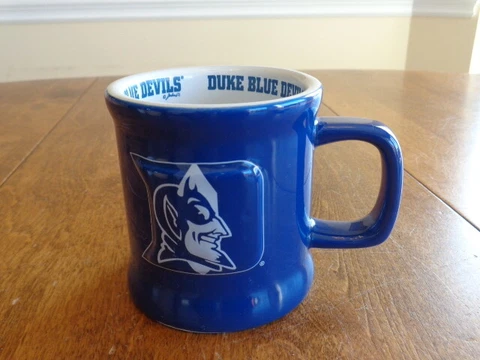 DUKE BLUE DEVILS MUG RAISED LOGO Cover
