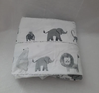 Pottery Barn Kids ~ Lawson Animales León Elefante Mono Cuna Sábana Blanca y Gris Foto 1 de 4