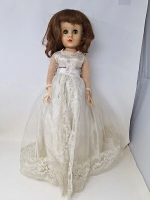 Muñeca de moda de vinilo de 19" American Character Sweet Sue Sophisticate años 50 Foto 1 de 4