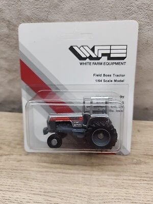 Tractor Field Boss 1978/1988 vintage modelos escala 1/64 blanco 2-135 Foto 1 de 4