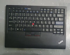 Genuine Lenovo Thinkpad SK-8855 USB Wired Keyboards Keyboard With TrackPoint US - Picture 1 of 3