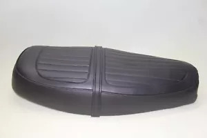 1974-1977 Yamaha XS650 Standard TX650 classic motorcycle seat saddle CODE: Z3107 - Picture 1 of 8