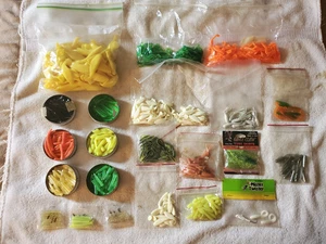 Große Menge Maden, Schläuche, Paddelschwänze, Twisterschwänze, Split Tails 200 oder mehr - Bild 1 von 8