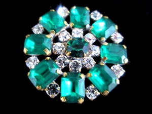 XL Pretty Czech Vintage Style Glass Rhinestone Button Crystal & Emerald Green - Picture 1 of 3