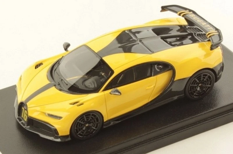 Bugatti Chiron Pur Sport Molsheim Yellow 1:43 LOOKSMART LS520D - Immagine 1 di 1