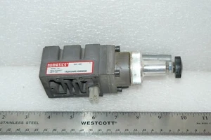NUMATICS 152RS400J000000 AIR VALVE DUAL PRESSURE REGULATOR NEW  - Picture 1 of 3