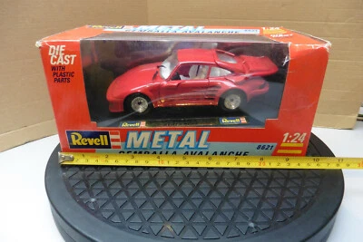 REVELL 1/24 PORCHE GEMBALLA AVALANCHE 8621 DIE CAS CAR BOXED ON DISPLAY PLINTH  - Image 1 of 3
