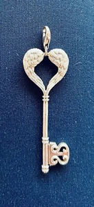 Thomas Sabo Anhänger großer Love Schlüssel mit Herz ❤️ aus Flügeln Anhänger - Bild 1 von 6