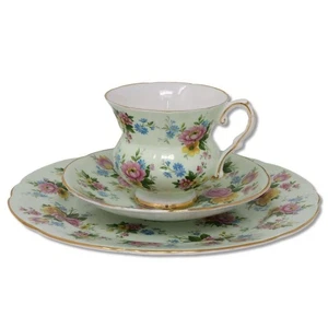 Royal Stafford China June Roses Chintz Gold Rim Teacup Luncheon Plate Trio 1950 - Picture 1 of 4