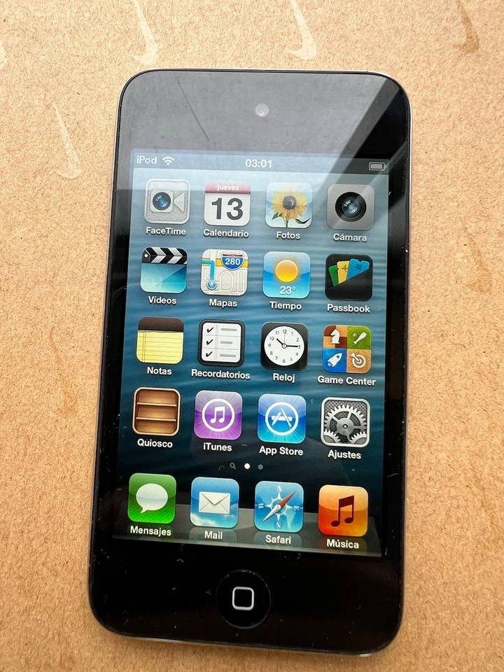 IPOD APPLE TOUCH 4 GEN 16GB A1367 - Imagen 1 de 4