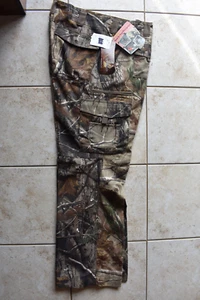 New Cabela's Women's Realtree AP Camo Hunting Cargo Pants 18 Free Shipping - Picture 1 of 12