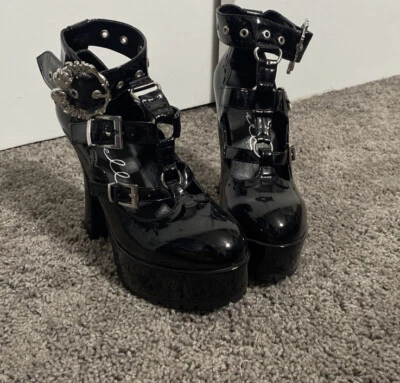 557-DAPHNE, Chunky Heel T-Strap Maryjane By Ellie Shoes Black PatenLeather Size7 - Image 1 of 4