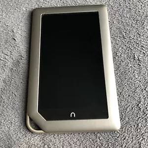 Barnes & Noble Nook BNTV250, Wi-Fi 8GB 7” Android Tablet eReader - NO TOUCH - Picture 1 of 5