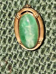 Vintage VICTORIA stone Tiny Brooch .75" X .50" - Picture 1 of 6