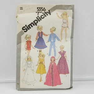 Vintage Simplicity Pattern 5536 (1981) Barbie Puppenkleidung - Bild 1 von 3