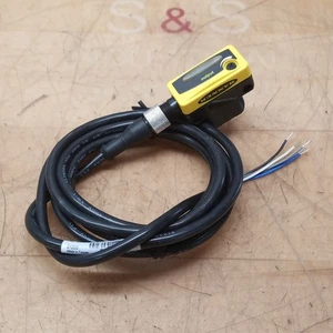 Banner QS30LVQ Long-Range Proximity Sensor, 12m Range, 10-30VDC, W/ ~6' Cable - Picture 1 of 6