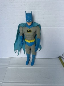 Vintage Hamilton Gifts Presents Vinyl 15" Batman figure DC Comics 1982 - Foto 1 di 6