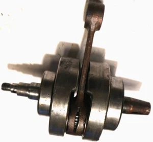 KX125 CRANKSHAFT    1982 83     13031-1063      13031-1090 - Picture 1 of 5