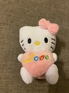 Hello Kitty Heart Mini Plush Toy Doll Keychain Stuffed Animal Figure Keyring - Picture 1 of 3