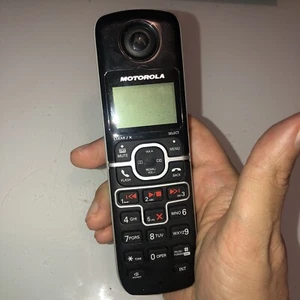 Motorola Handset Cordless Telephone l704c Dect 6.0- Read Inside - Picture 1 of 6