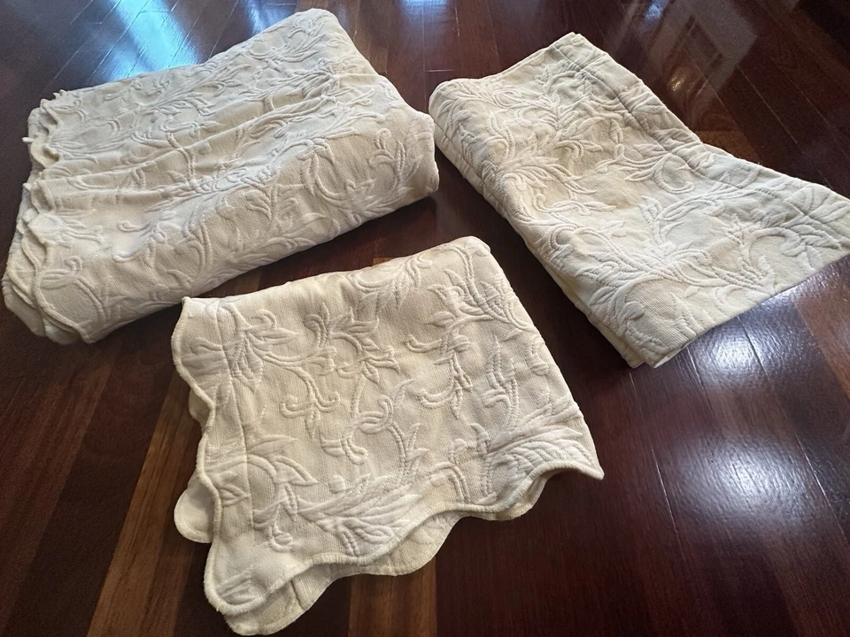 床罩全尺寸 108x77 淡黄色 Valence 枕头 Sham JCPenney Home Cottage — 第 1/4 张图片