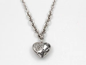 Collana Girocollo Donna Argento Guess Ciondolo Cuore Swarovski Elegante Promo - Foto 1 di 4