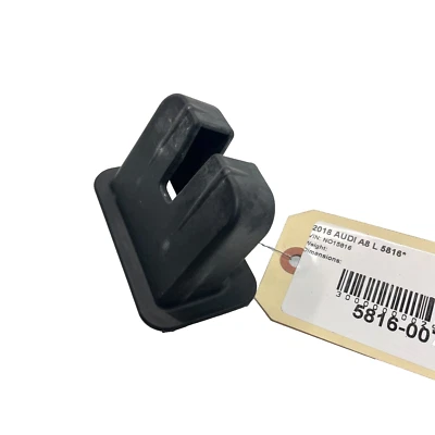 2011-2018 奥迪 A8 L 四轮车甲板盖闩锁活动盖装饰原始设备制造商 — 第 1/4 张图片
