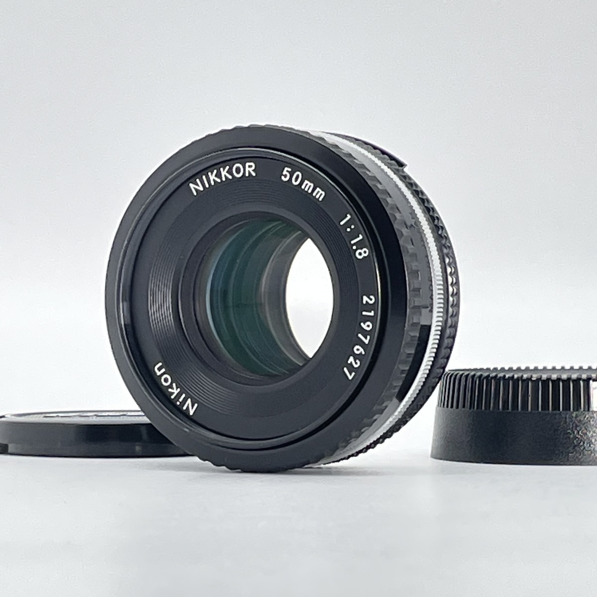 Nikon ai-s Nikkor 苦く 50mm f/1.8 単焦点91022