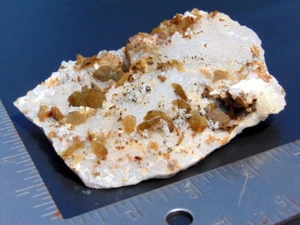 3 1/2" x 4 1/2" Quarzkristall mit Siderit & Pyrrhotit Kristallen - M.G., Brasilien - Bild 1 von 7