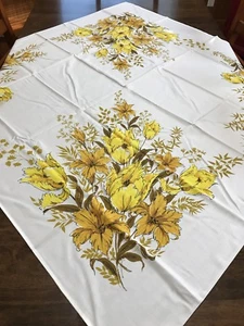 NOS Vintage Yellow Floral 51 x 52 Nylon Tablecloth - Never Used! (RF724) - Picture 1 of 5