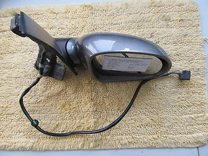 Außenspiegel Original rechts VW Golf Plus 5M 1.9TDI  2008 Lack: LA7T UnitedGrey - Bild 1 von 2