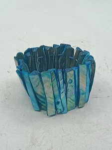Turquoise Blue Abalone Shell Stretch Bracelet - Picture 1 of 6