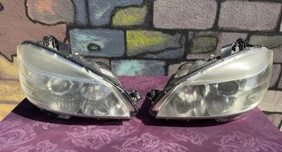 2008 09 10 11 Pair Mercedes C Class W204 Front Head Lights Assembly OEM - Image 1 of 4