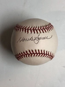 Hank Bauer Autographed Hand Signed MLB Baseball New York Yankees - Picture 1 of 2