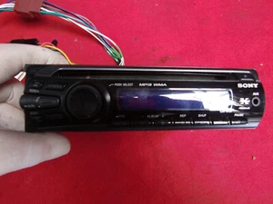 Radio/radio Sony CDX-GT25 - Imagen 1 de 3