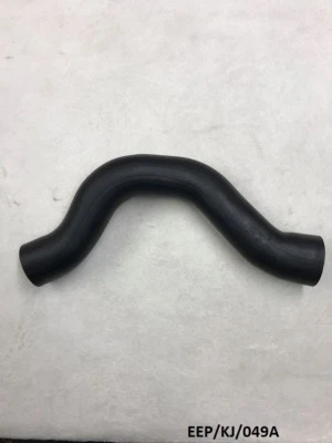 Ladeluftkühler Auslass Schlauch für Cherokee KJ 2.5CRD & 2.8CRD 2005-2007 - Bild 1 von 4