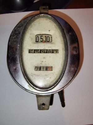 Vintage 1928 Chevrolet Speedometer # 4 - Image 1 of 4