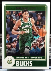 GIANNIS ANTETOKOUNMPO 2023-24 NBA Hoops #285 Milwaukee Bucks Pallacanestro - Foto 1 di 2