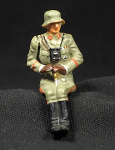 Lineol 5/25 General sitzend 1936-1939 zur 7,5cm Serie - Bild 1 von 1