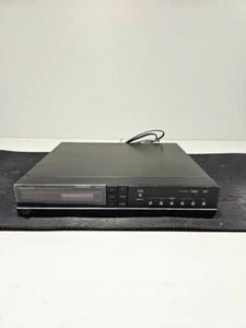 Sharp ST-207 Stereo Synthesized Quarzo Pll Sintonizzatore Fm/Mw / Lw - Usato, - Foto 1 di 10