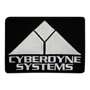 Insignia de parche bordado de película Cyberdyne Systems hierro sobre costura para ropa - Imagen 1 de 1