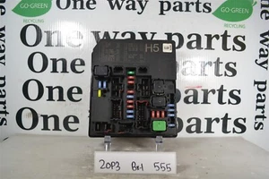 284B73RA3E Nissan Sentra 2015-2019 Fuse Box Relay Unit Module OEM 20P3 555 B1 - Picture 1 of 4