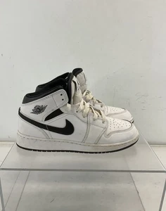 Nike Air Jordan 1 Mid GS White Black Lace-Up Basketball Shoes Size 6.5Y - Picture 1 of 8