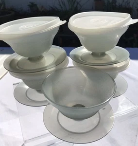 Vtg Tupperware 754 Smoke Grey Pudding Parfait Jello Dessert Cups Lids Set 5 - Picture 1 of 16