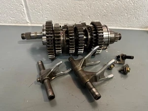 YAMAHA FZR 400 GEAR BOX FZR 400 GEARBOX FZR 1WG 3EN GEAR SELECTORS GEARBOX - Picture 1 of 9